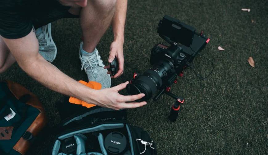 色彩心理学×动态美学，淇滨区产品视频拍摄公司唤醒感官冲击力